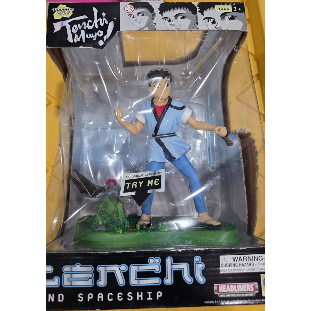 New Pioneeer Tenchi Muyo Anime Light up Figure Tenchi & Spaceship RARE Toonami - Picture 2 of 11